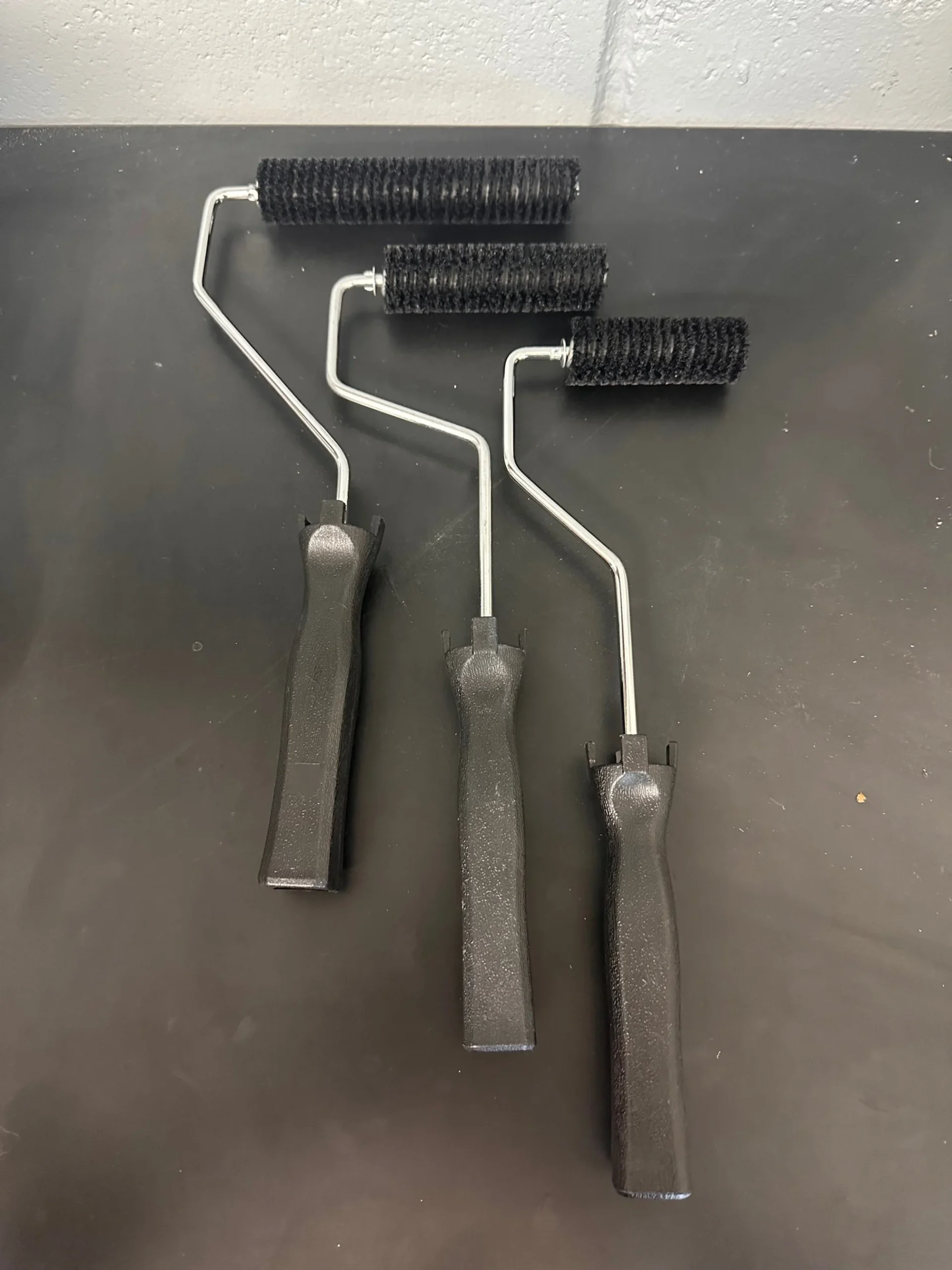 Bristle roller